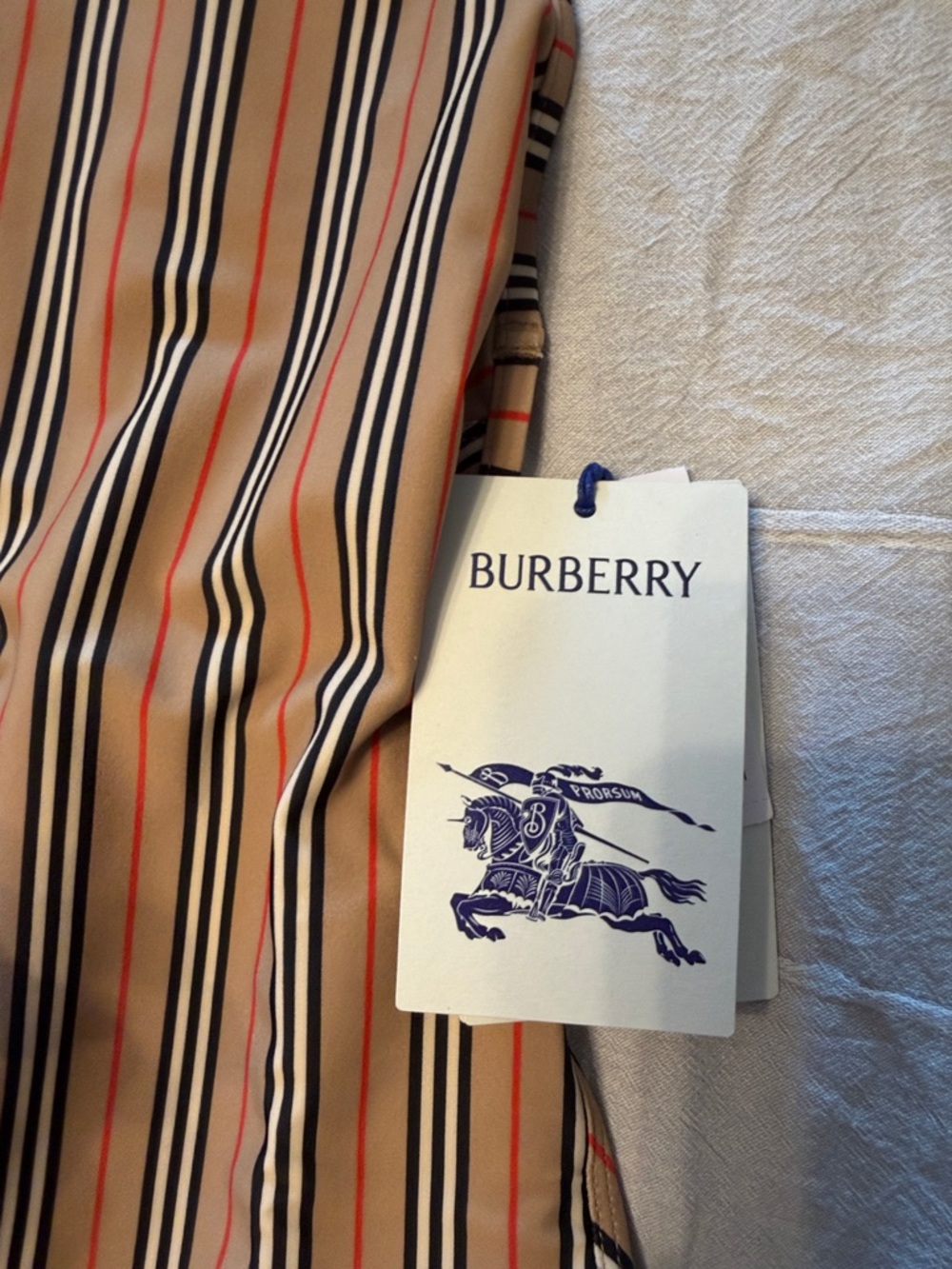BNWT Burberry one piece swimsuit - Picture 3 of 11